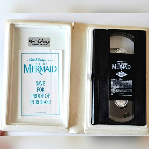 Rare Walt Disney Classic The Little Mermaid VHS - Picture 4 of 4